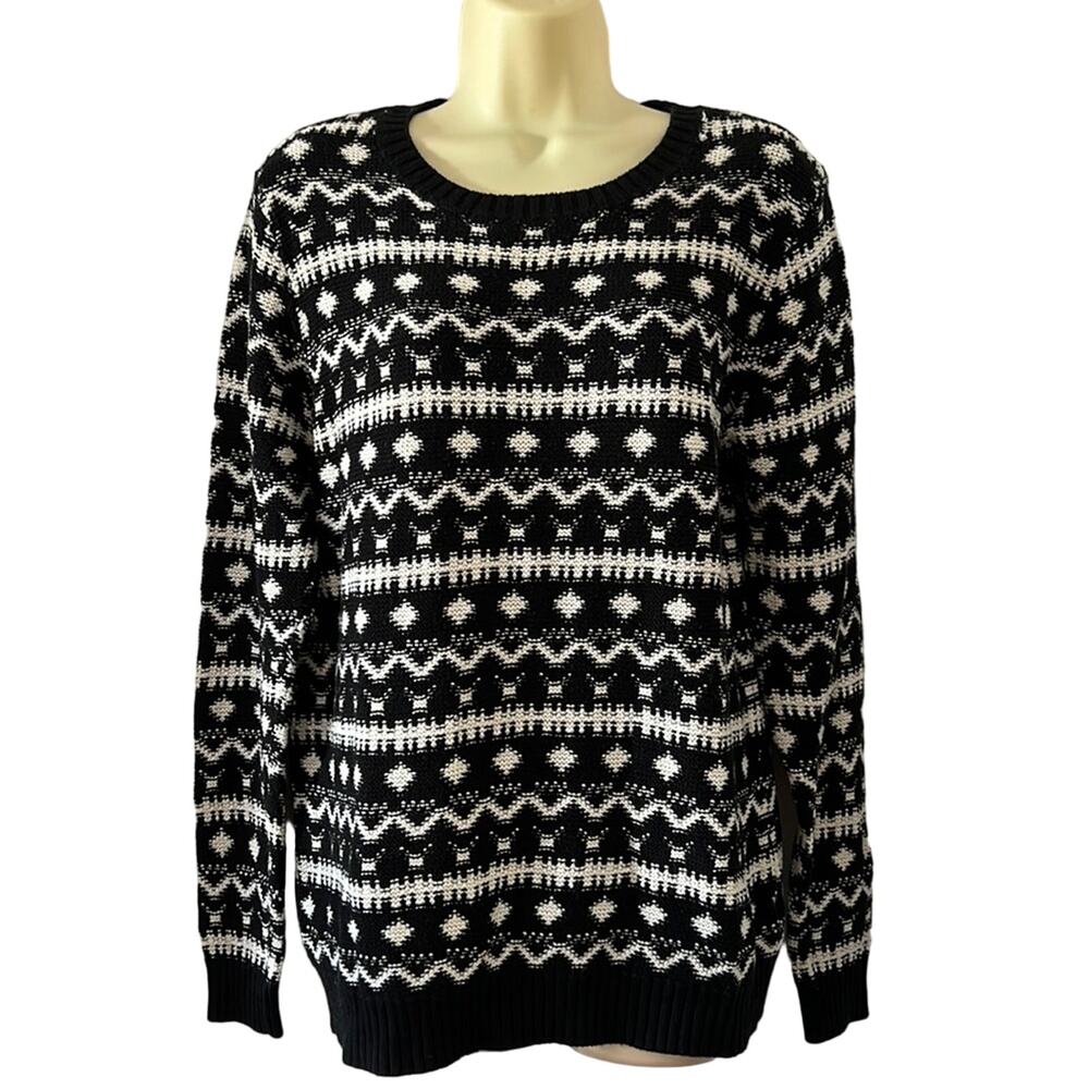 Forever 21 Black & White Geometric Print Oversized Sweater